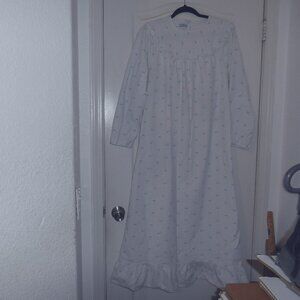 VINTAGE FAVORITES LOUNGEWEAR PAJAMAS NIGHTGOWN COTTON LONG VICTORIAN SLEEPWEAR
